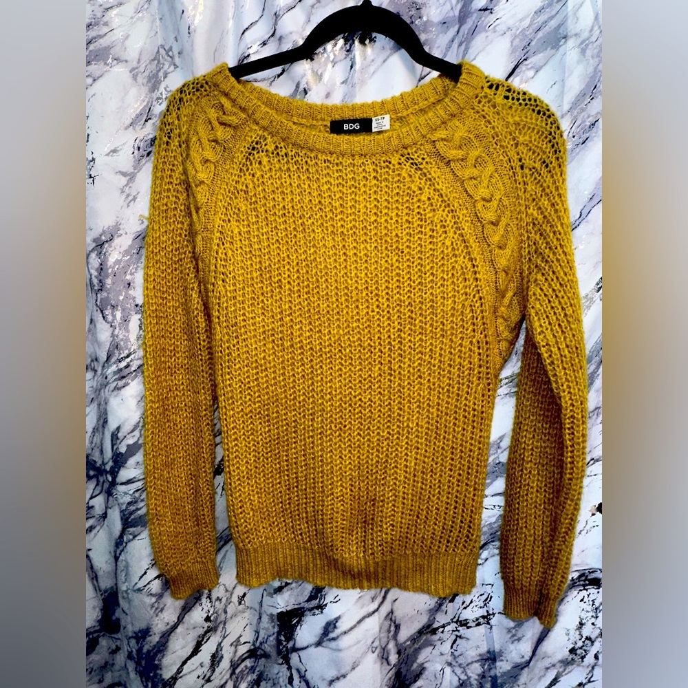Vintage BDG lightweight cable knit Goblin Core yellow sweater women XS